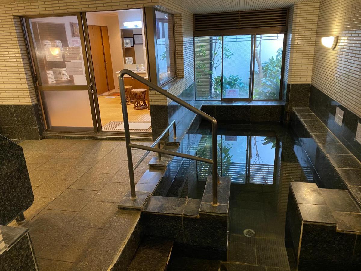 Atami Onsen Guest House Megumi Exterior photo