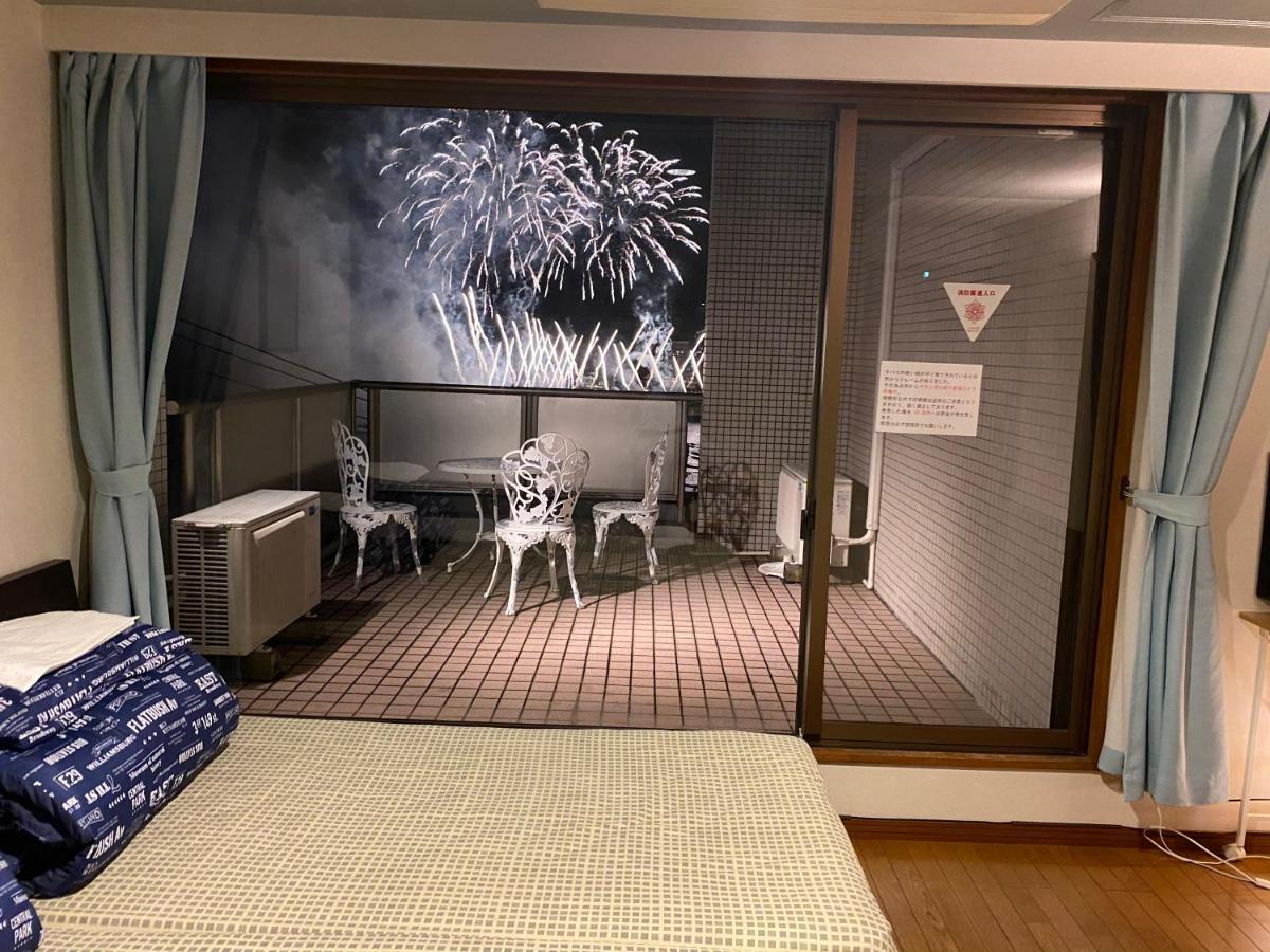 Atami Onsen Guest House Megumi Exterior photo
